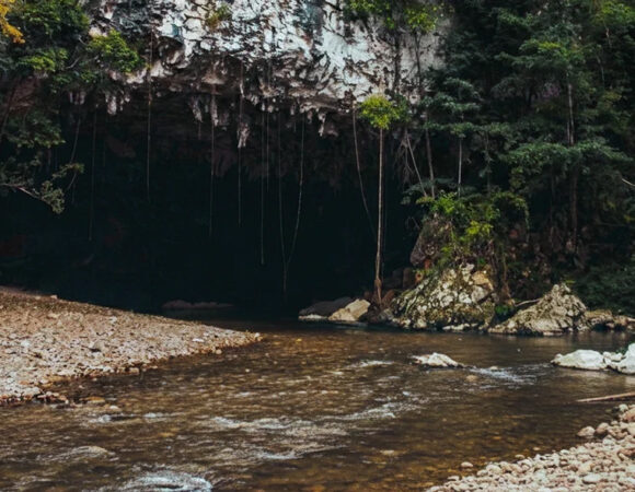 Tube & Tomb Adventure